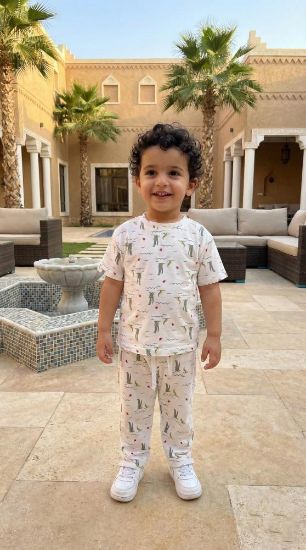 صورة هيلهيوب اسود شفاف 2-12 سنة